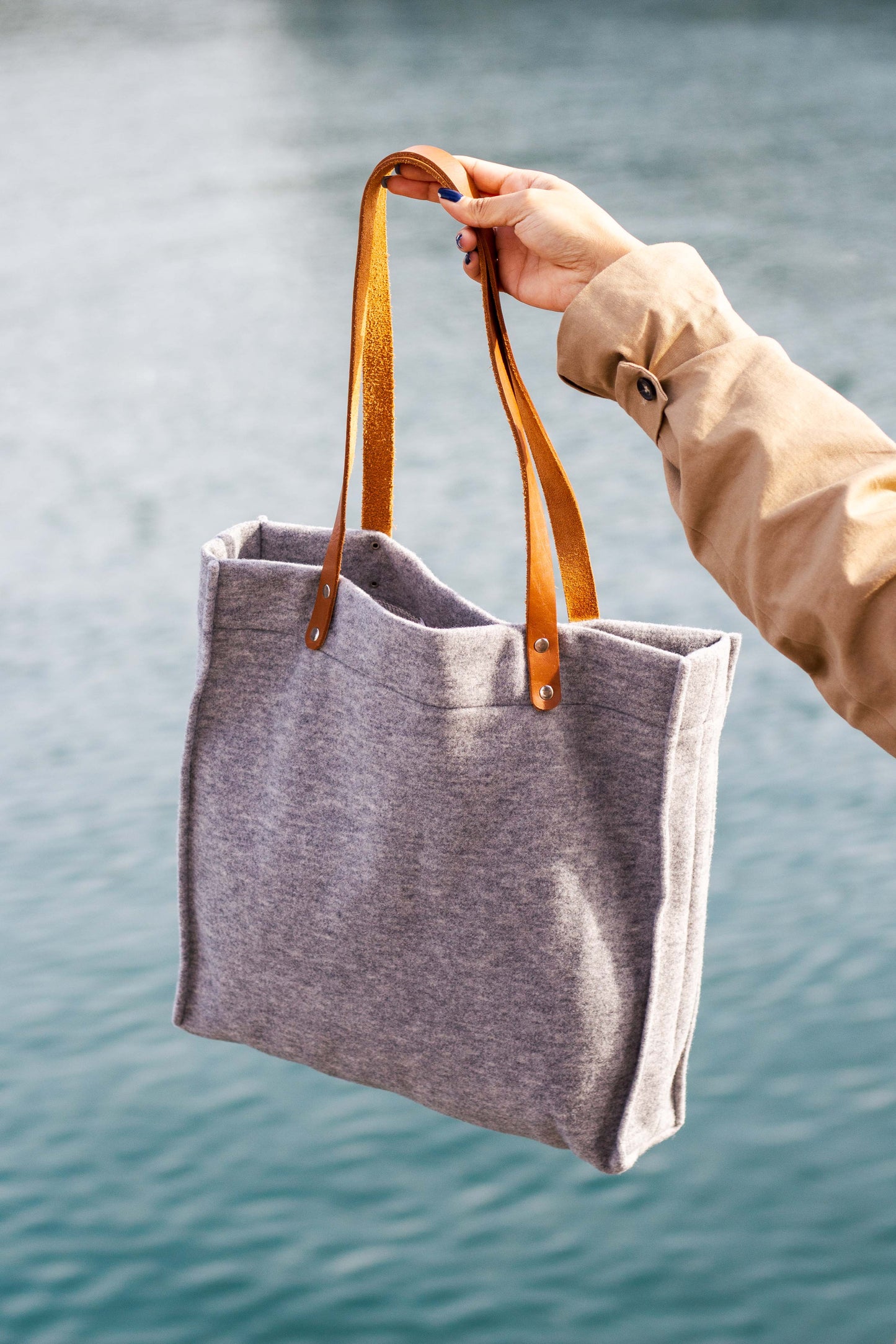 Melton Tote Bag | Grey